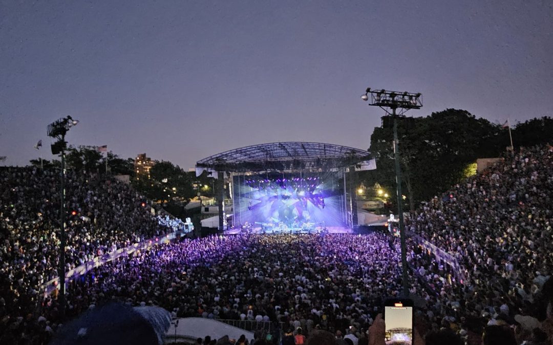 The Aquarium edition 129 . 2 hours of live Phish from Forest Hills NY